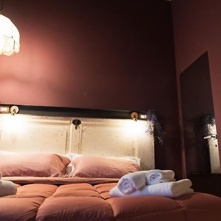 I Leoni Di Rosaroll Bed & Breakfast Naples Exterior photo
