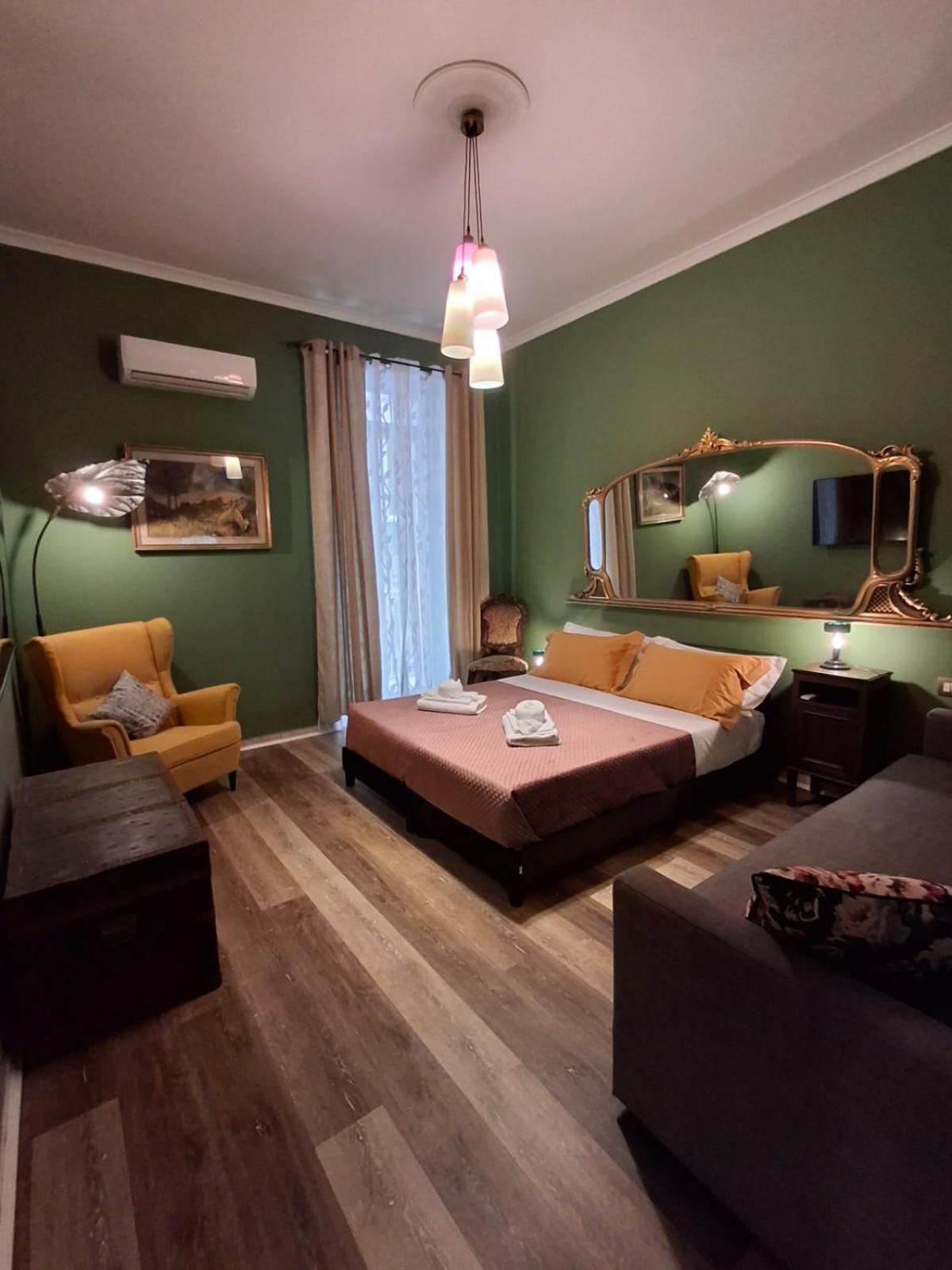 I Leoni Di Rosaroll Bed & Breakfast Naples Exterior photo